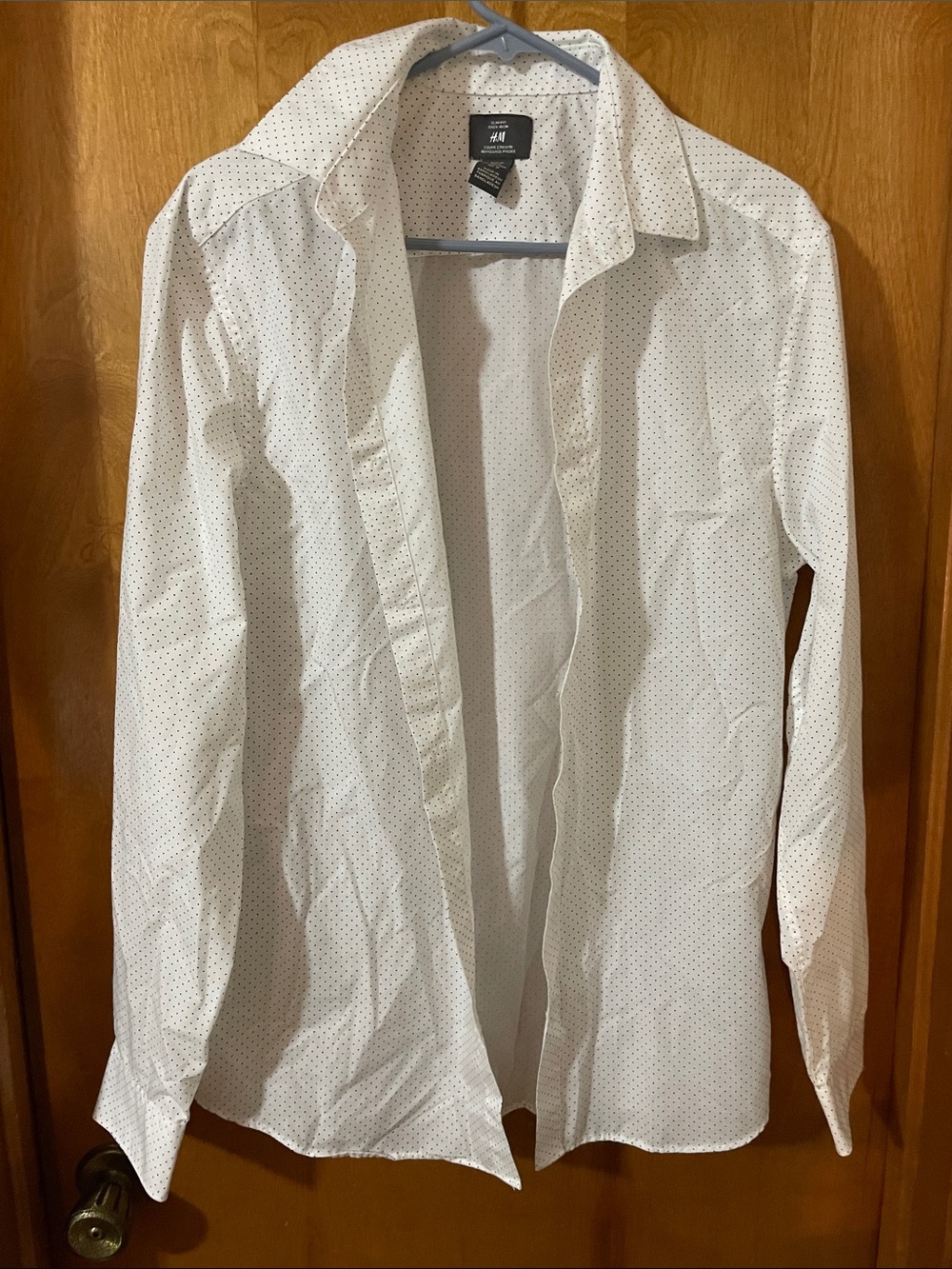 H&M White Button-Up Men's Shirt with Tiny Black Dot Print